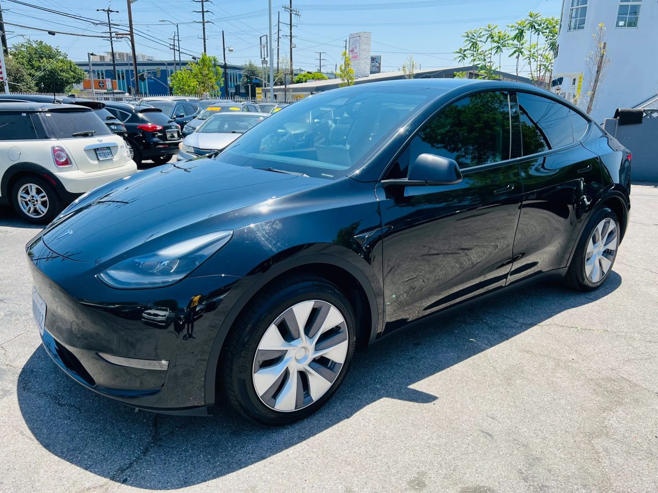 2023 Tesla Model Y Long Range Sport Utility 4D